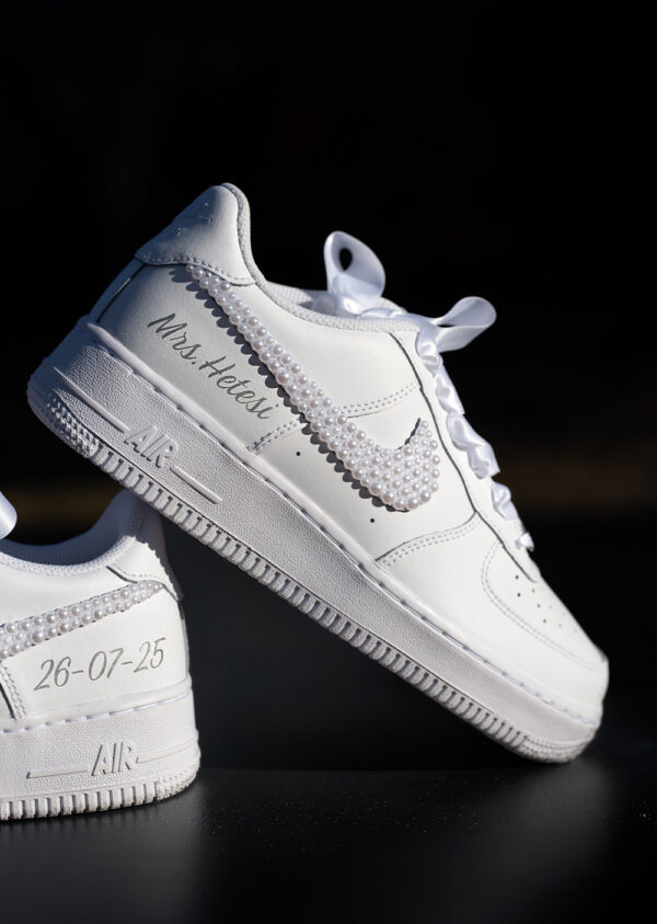 SIGNATURE - BRIDE WEDDING CUSTOM SNEAKER - Image 5