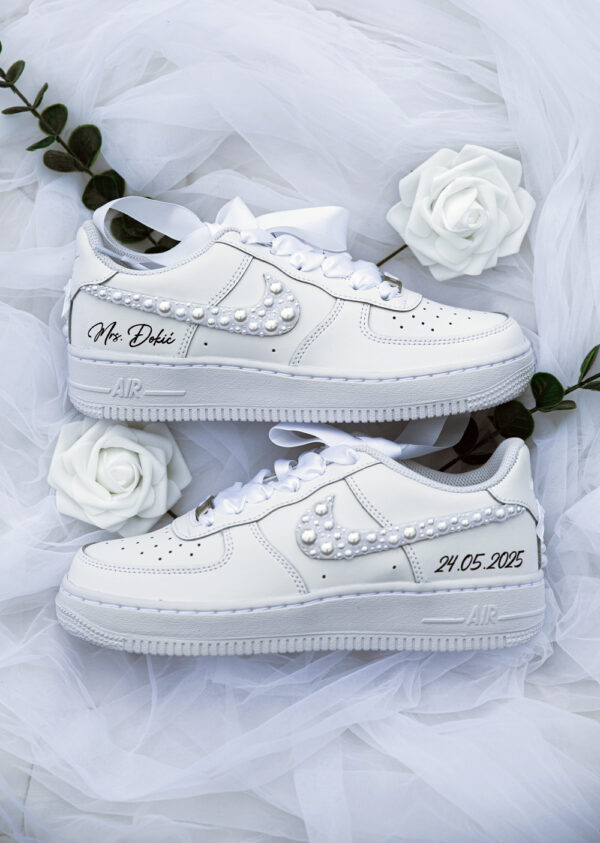 SIGNATURE - BRIDE WEDDING CUSTOM SNEAKER - Image 2