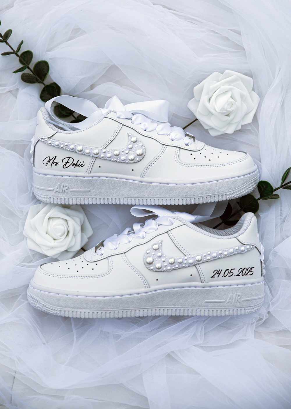 SIGNATURE - BRIDE WEDDING CUSTOM SNEAKER - Image 2
